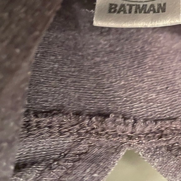 Woman’s medium graphic tank - Picture 4 of 5